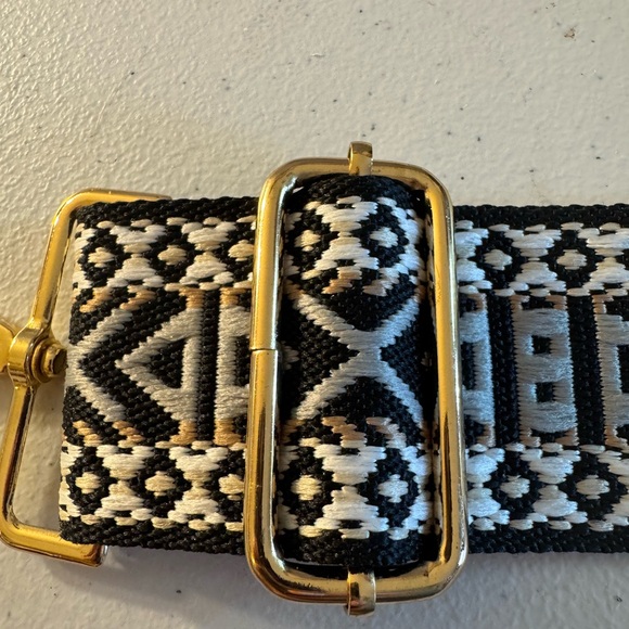 Guitar Strap for crossbody purse. NWOT. Multi colored. Gold hardware extends-50” - Picture 3 of 4